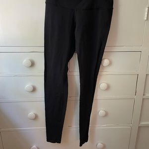 black lululemon leggings!
